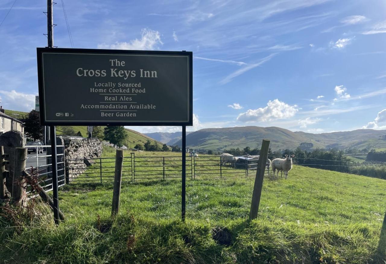 Cross Keys Inn Tebay  Buitenkant foto